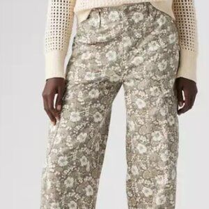 Levi's Baggy Cargo